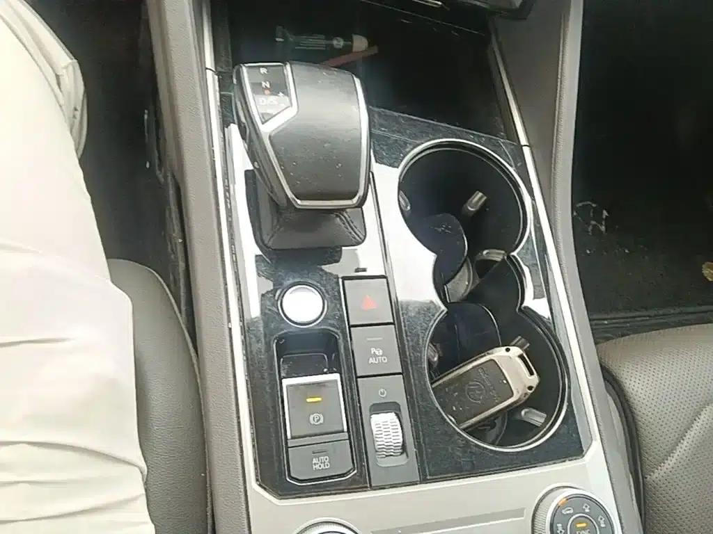 Touareg 2021 3.0TSI R-Line Classic Sport Package — миниатюра 14
