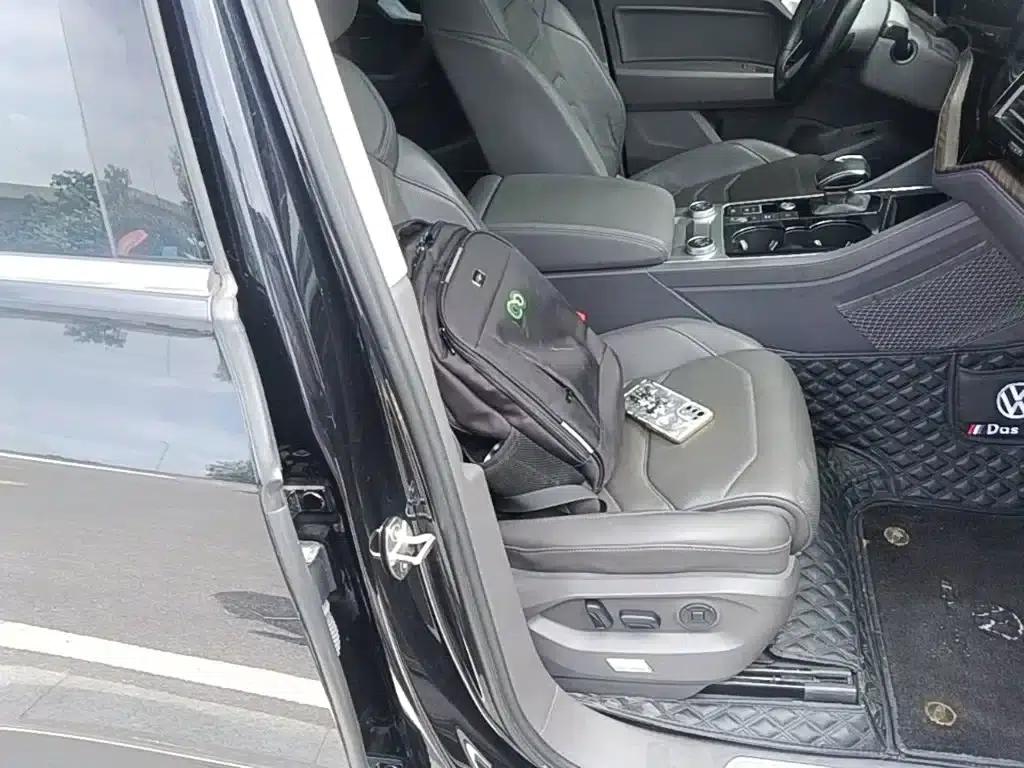 Touareg 2021 3.0TSI R-Line Classic Sport Package — миниатюра 25