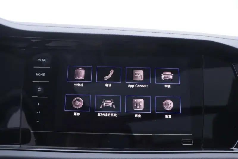 2021 Volkswagen Sagitar 280TSI DSG Comfort Smart Edition — миниатюра 8