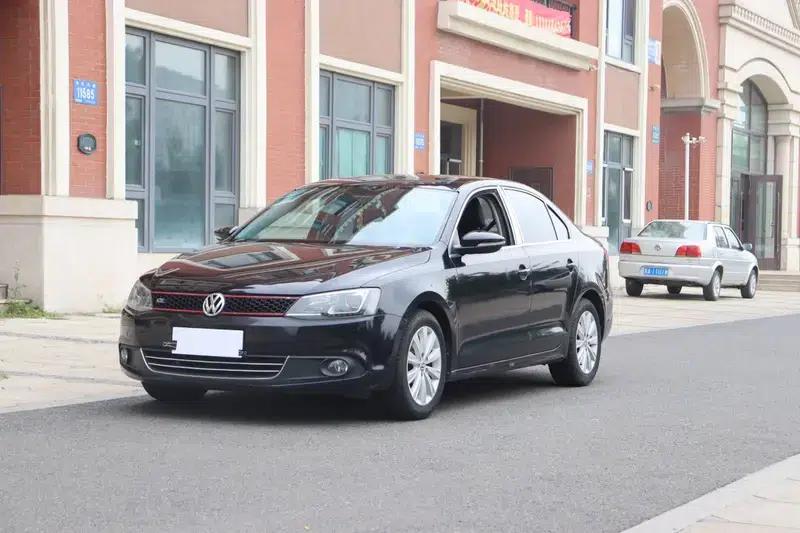2014 Volkswagen Sagitar 1.6L Automatic Comfort Model — миниатюра 1