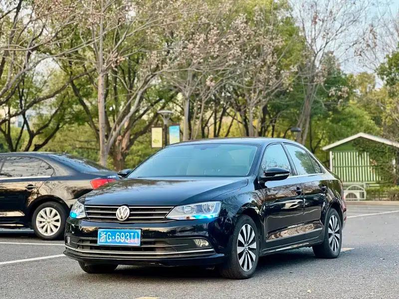 2018 Volkswagen Sagitar 1.6L Automatic Comfort Model — миниатюра 1