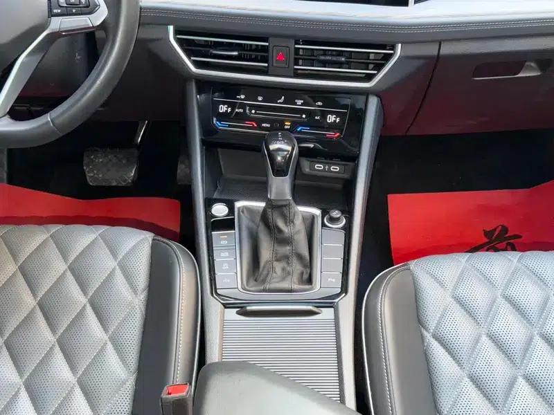 2023 Volkswagen Sagitar 200TSI DSG Super Edition — миниатюра 8