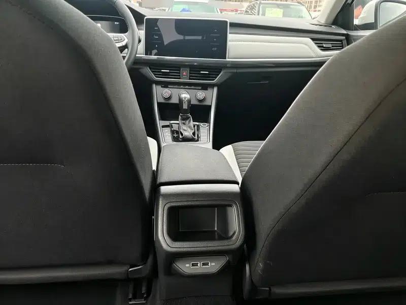 2023 Volkswagen Bora 200TSI DSG Comfort Edition — миниатюра 10