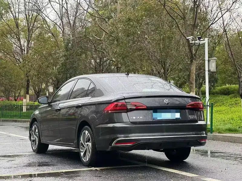 2023 Volkswagen Bora 200TSI DSG Smart PRO Edition — миниатюра 4