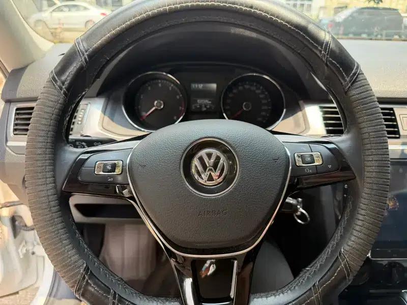 2019 Volkswagen Bora Legend 1.5L Automatic Leading Edition (China VI Emission Standard) — миниатюра 12