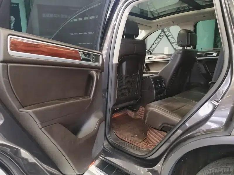 2011 Volkswagen Touareg 3.0TSI High-Spec Model — миниатюра 11