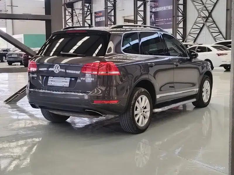 2011 Volkswagen Touareg 3.0TSI High-Spec Model — миниатюра 5