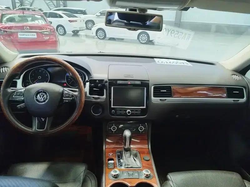 2011 Volkswagen Touareg 3.0TSI High-Spec Model — миниатюра 8