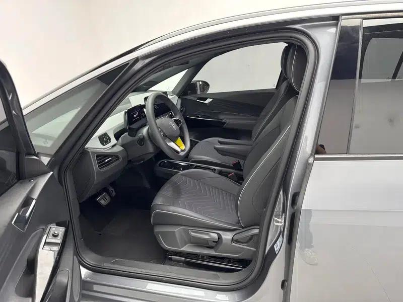 Volkswagen ID.3 2023 Upgraded Pure Smart Edition — миниатюра 17