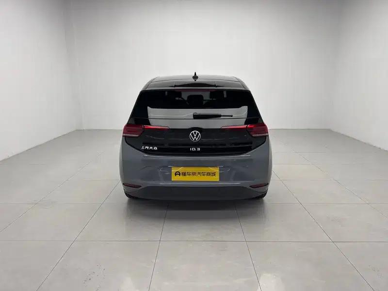 Volkswagen ID.3 2023 Upgraded Pure Smart Edition — миниатюра 6