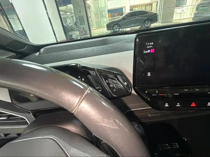 Volkswagen ID.3 2022 Intelligent Edition — миниатюра 14