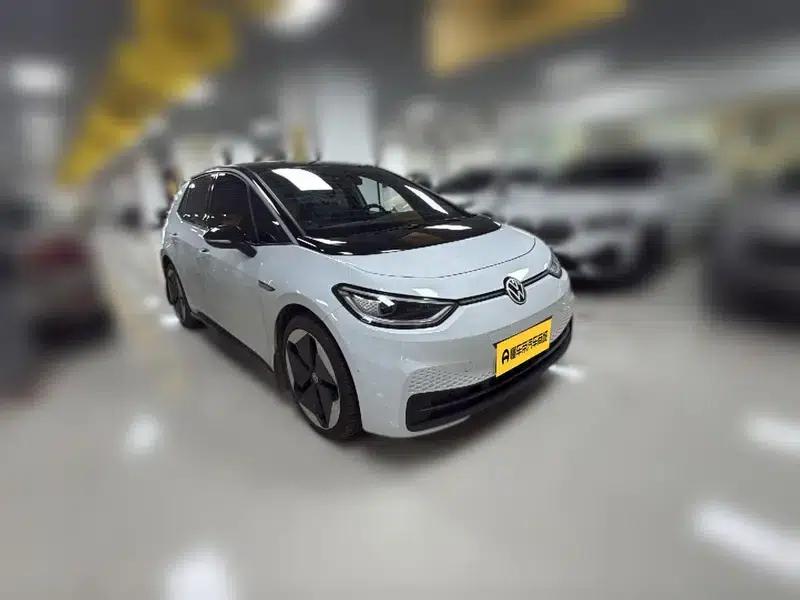Volkswagen ID.3 2022 Intelligent Edition — миниатюра 3