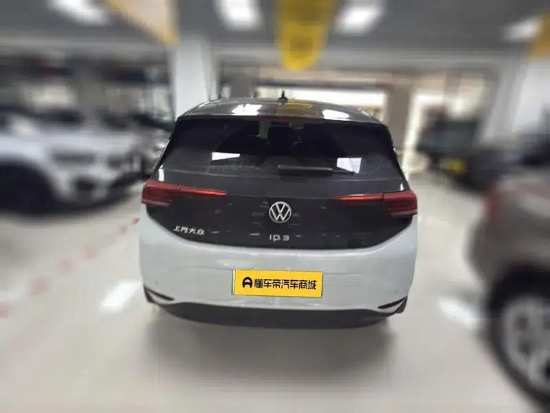 Volkswagen ID.3 2022 Intelligent Edition — миниатюра 5