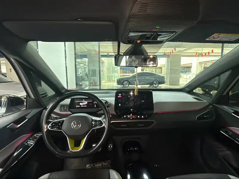 Volkswagen ID.3 2022 Intelligent Edition — миниатюра 10