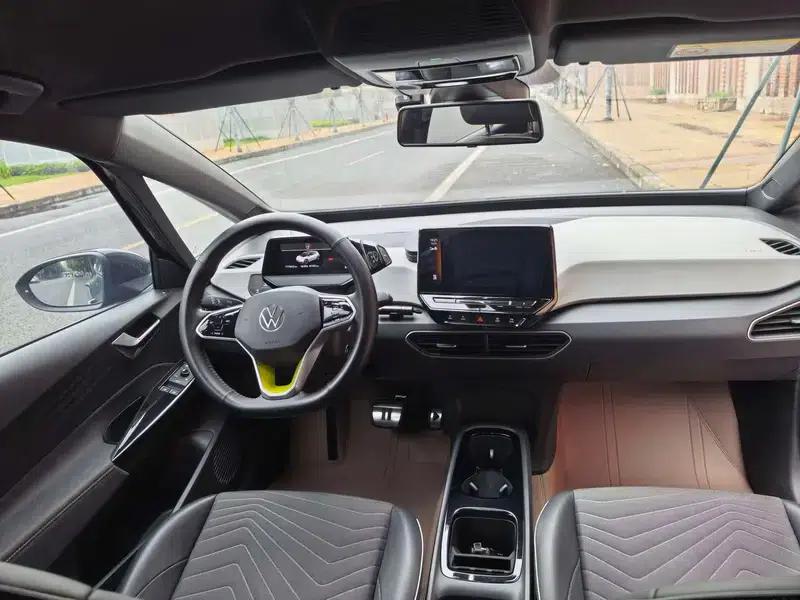 Volkswagen ID.3 2023 Pure Smart Edition — миниатюра 5