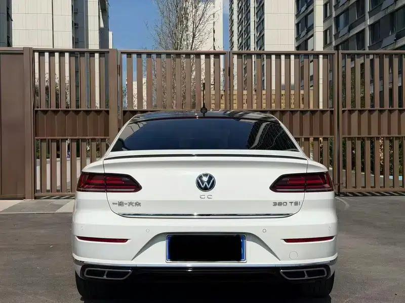 Volkswagen CC 2021 380TSI Striking Edition — миниатюра 5