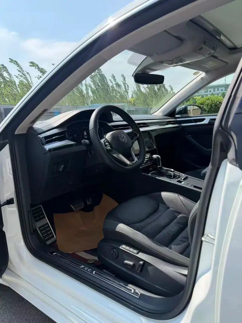 Volkswagen CC 2021 380TSI Striking Edition — миниатюра 8