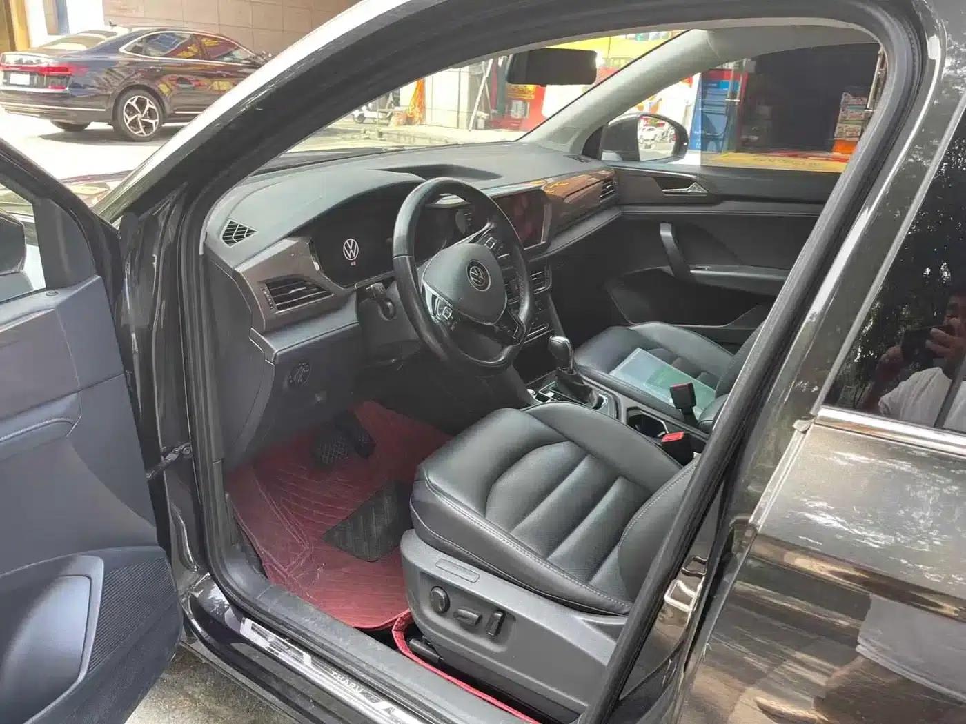 Tharu 2022 280TSI 2WD Luxury Edition — миниатюра 4