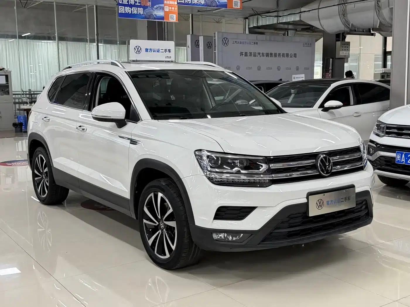 Tharu 2022 280TSI 2WD Luxury Edition — миниатюра 3