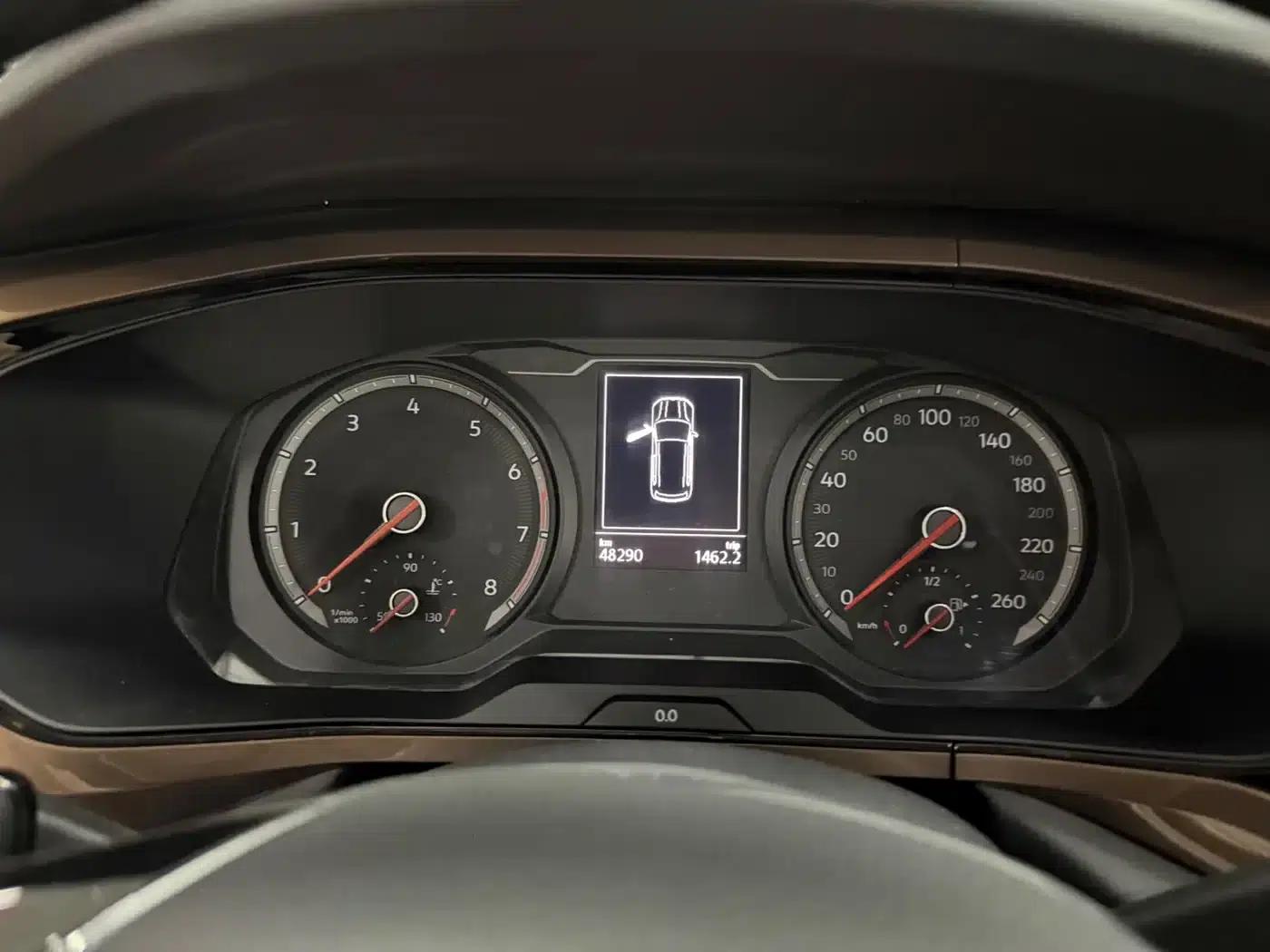 Tharu 2022 280TSI 2WD Luxury Edition — миниатюра 8