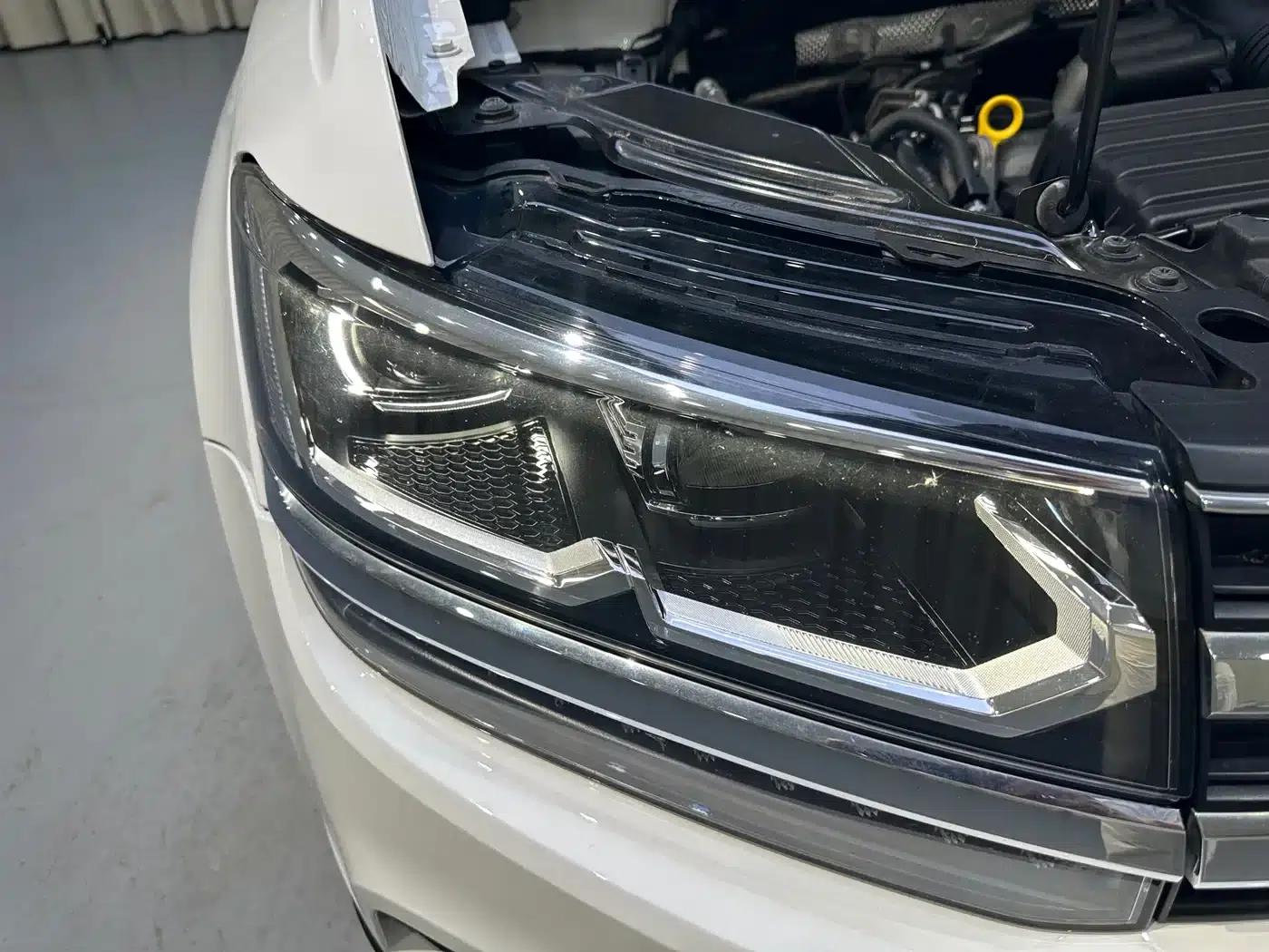 Tharu 2022 280TSI 2WD Luxury Edition — миниатюра 28