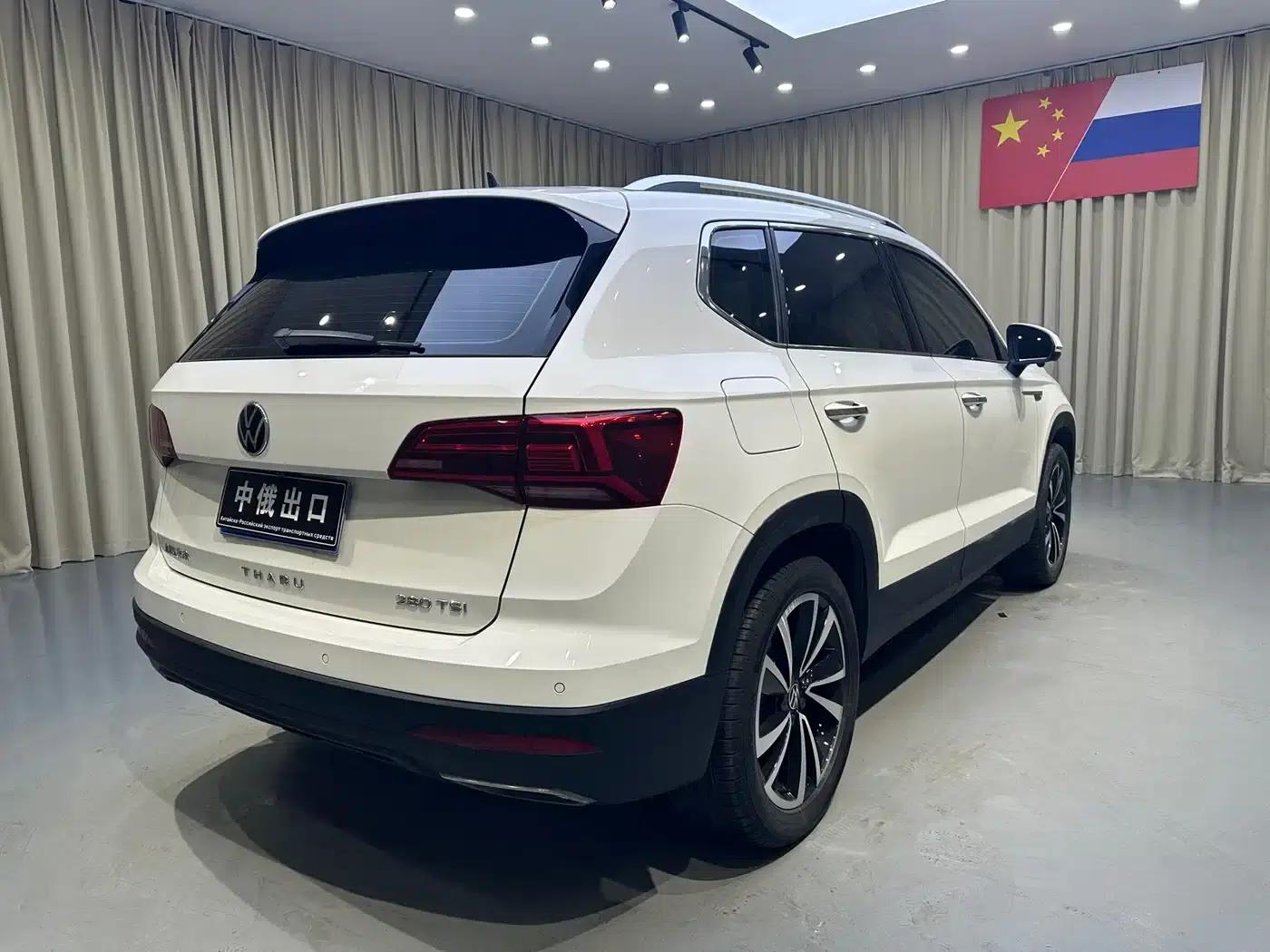 Tharu 2022 280TSI 2WD Luxury Edition — миниатюра 7