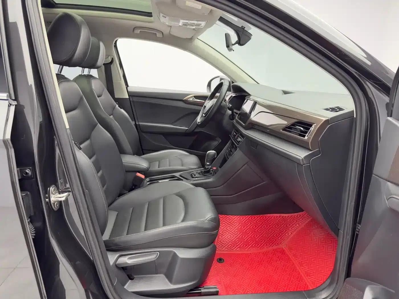 Tharu 2022 280TSI 2WD Luxury Edition — миниатюра 12