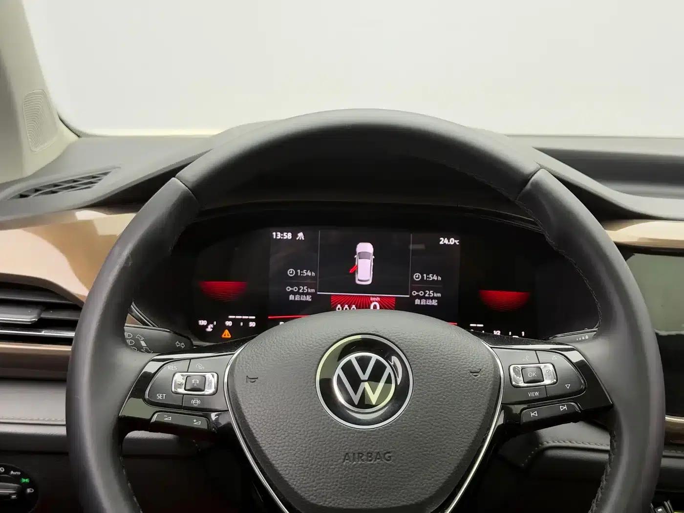 Tharu 2022 280TSI 2WD Luxury Edition — миниатюра 14