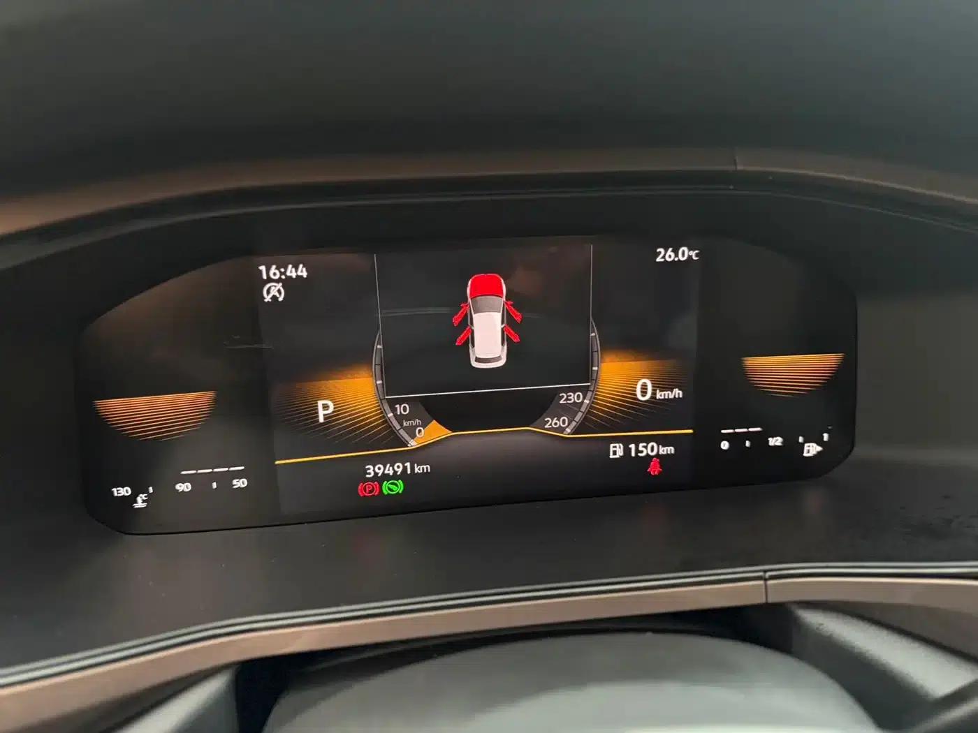 Tharu 2022 280TSI 2WD Luxury Edition — миниатюра 7