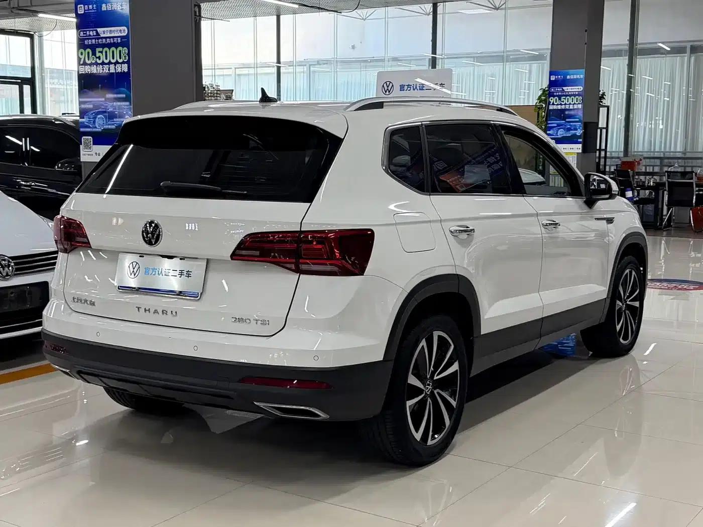 Tharu 2022 280TSI 2WD Luxury Edition — миниатюра 3