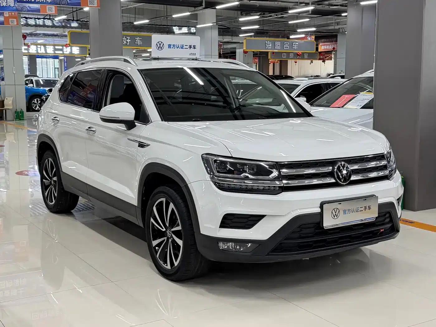Tharu 2022 280TSI 2WD Luxury Edition — миниатюра 4