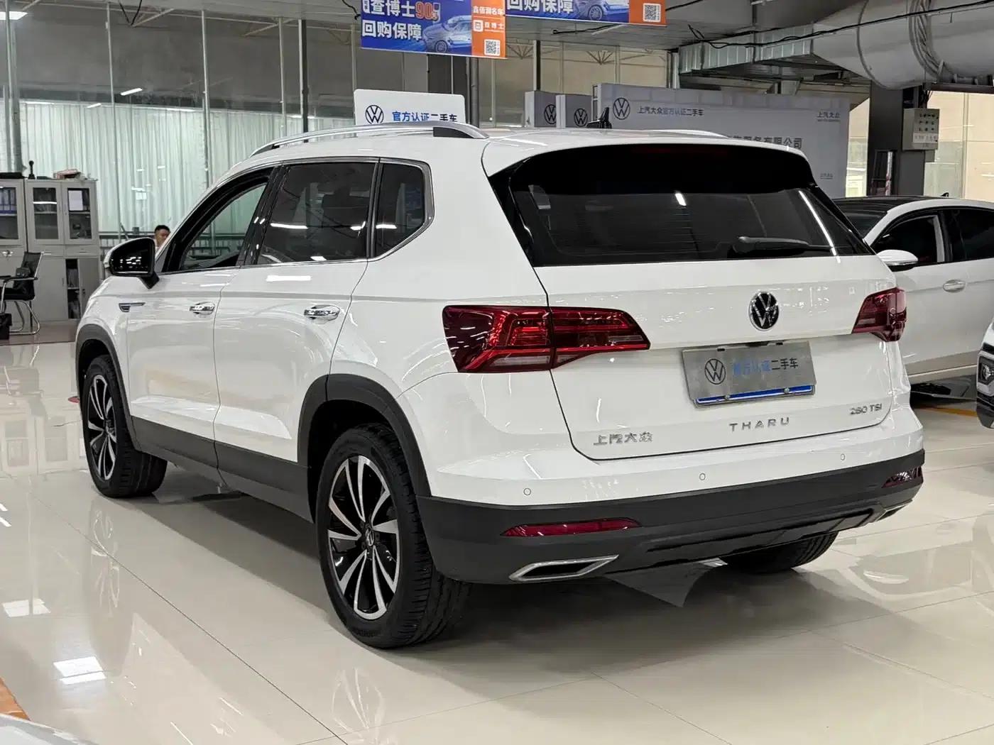 Tharu 2022 280TSI 2WD Luxury Edition — миниатюра 6