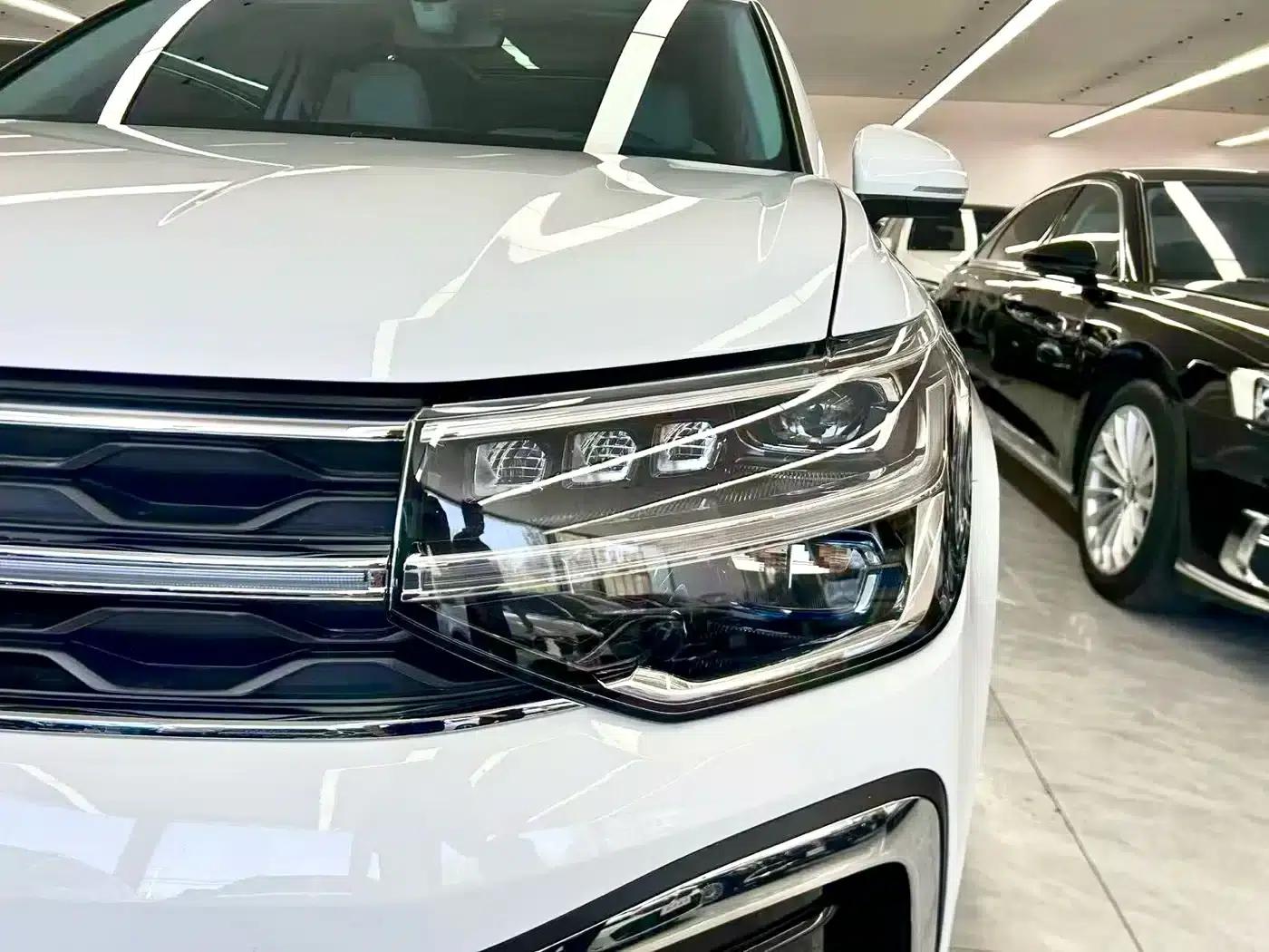 Tharu 2024 300TSI 2WD Full Moon Edition — миниатюра 25