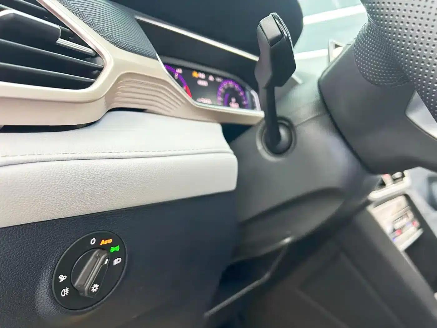 Tharu 2024 300TSI 2WD Full Moon Edition — миниатюра 10