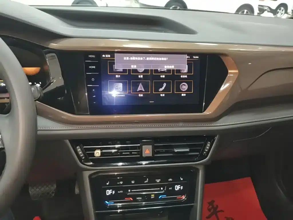 Tharu 2022 330TSI 4WD Luxury Edition — миниатюра 13