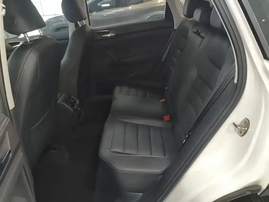 Tharu 2022 330TSI 4WD Luxury Edition — миниатюра 17