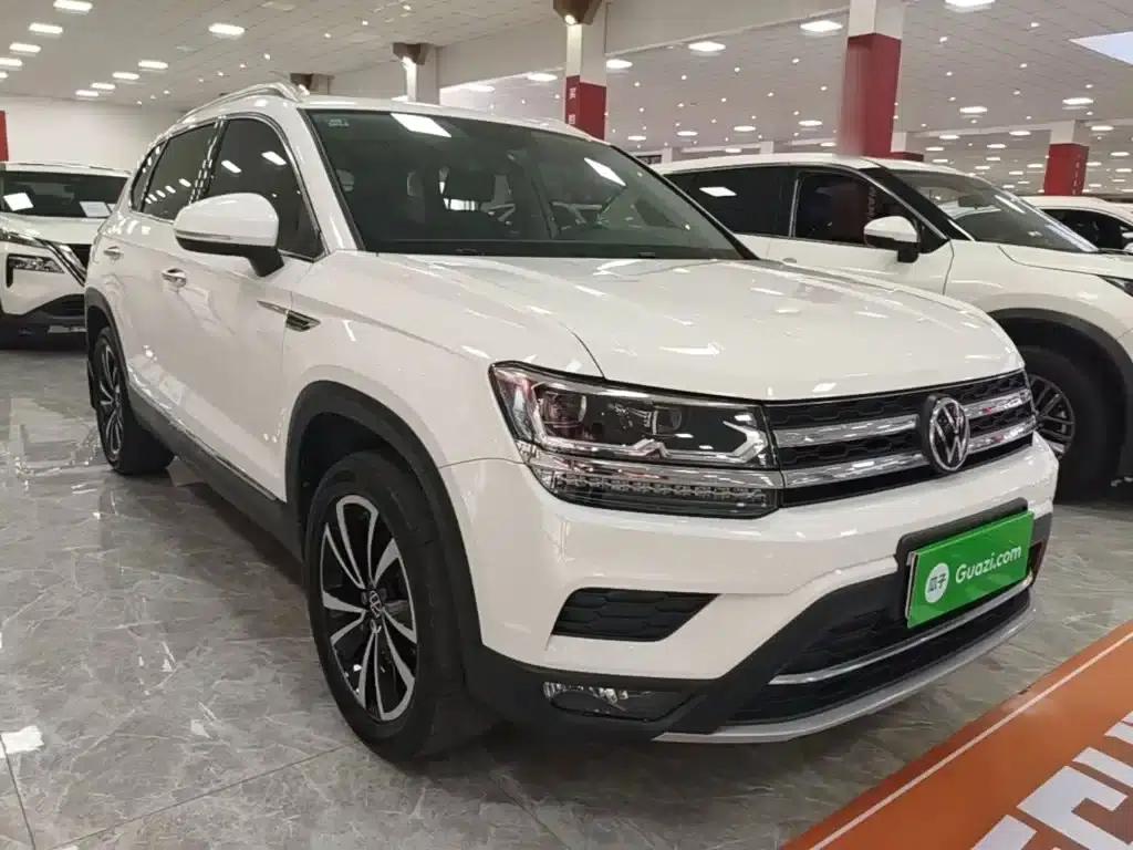 Tharu 2022 330TSI 4WD Luxury Edition — миниатюра 4