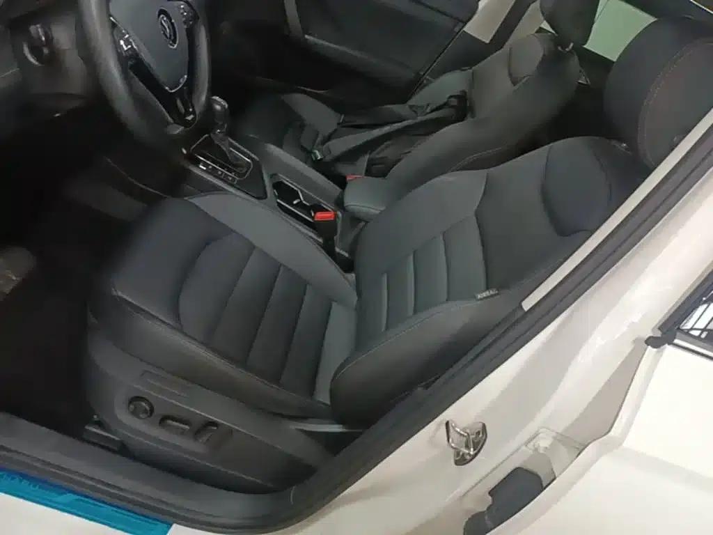Tharu 2020 280TSI 2WD Luxury PLUS (China VI Emission Standard) — миниатюра 15