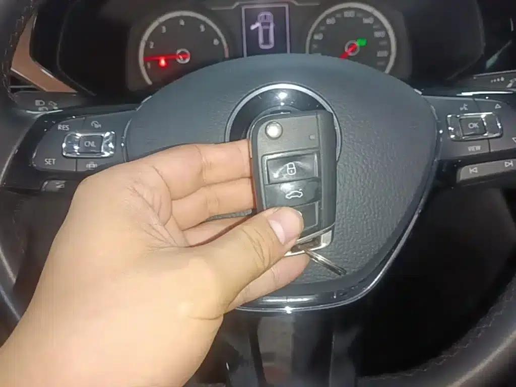 Tharu 2020 280TSI 2WD Luxury PLUS (China VI Emission Standard) — миниатюра 9