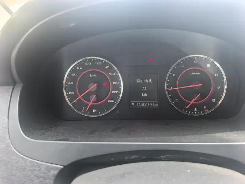 Maxus G10 2014 2.0T Automatic Elite Edition — миниатюра 7