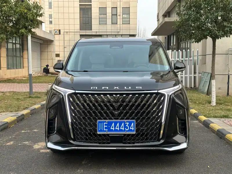 Maxus G90 2022 2.0T Interstellar Flagship Edition — миниатюра 2