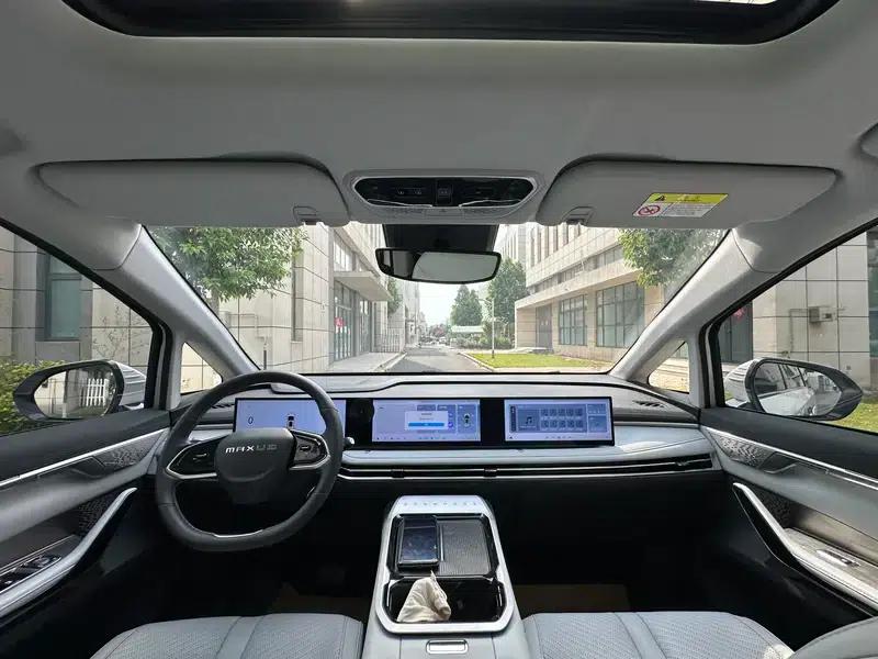 Maxus G70 2024 2.0T Automatic Flagship Edition 7-Seater — миниатюра 12