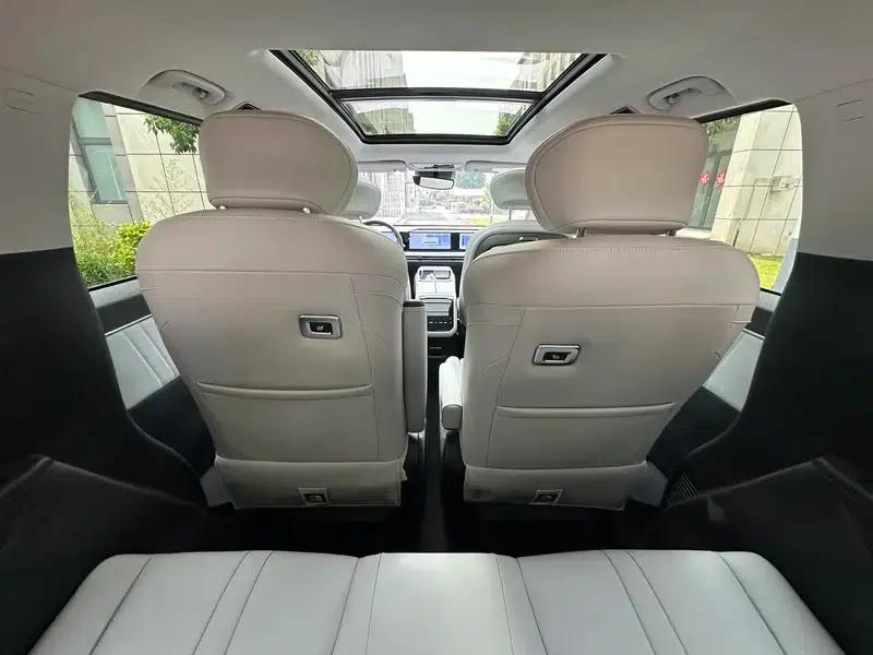 Maxus G70 2024 2.0T Automatic Flagship Edition 7-Seater — миниатюра 15