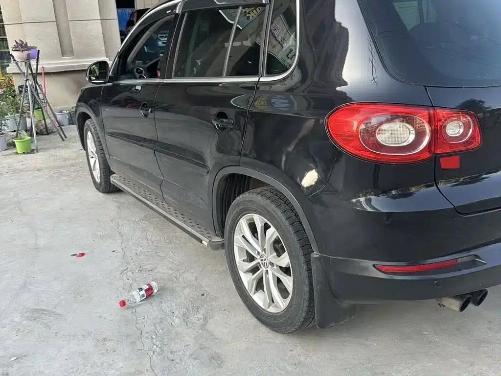 2009 Tiguan 2.0TSI Luxury Edition — миниатюра 4