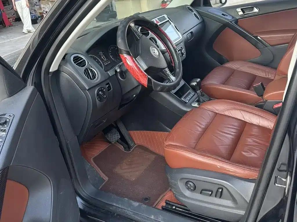 2009 Tiguan 2.0TSI Luxury Edition — миниатюра 6