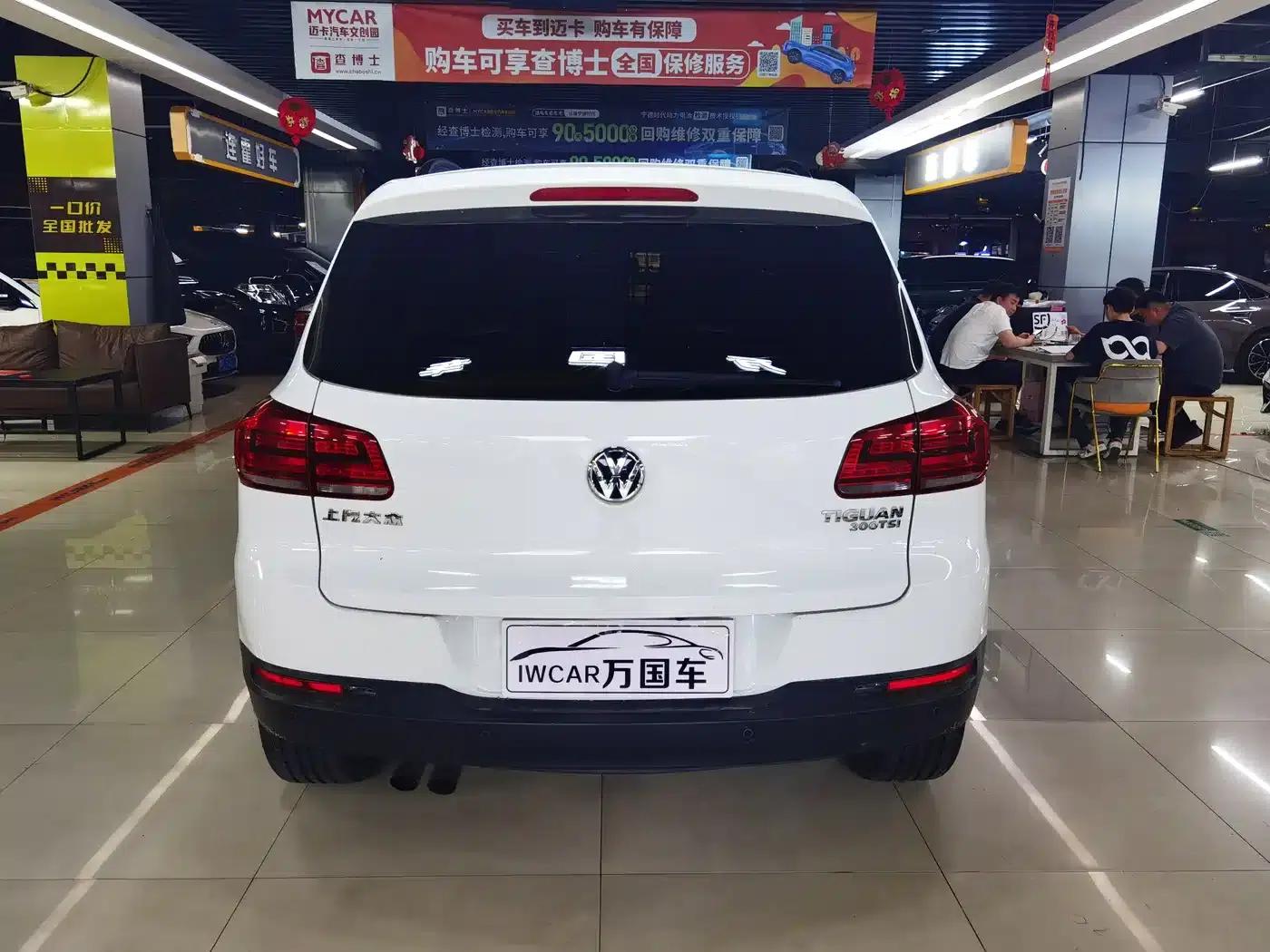 Tiguan 2017 300TSI Automatic 2WD Silk Road Comfort Edition — миниатюра 7