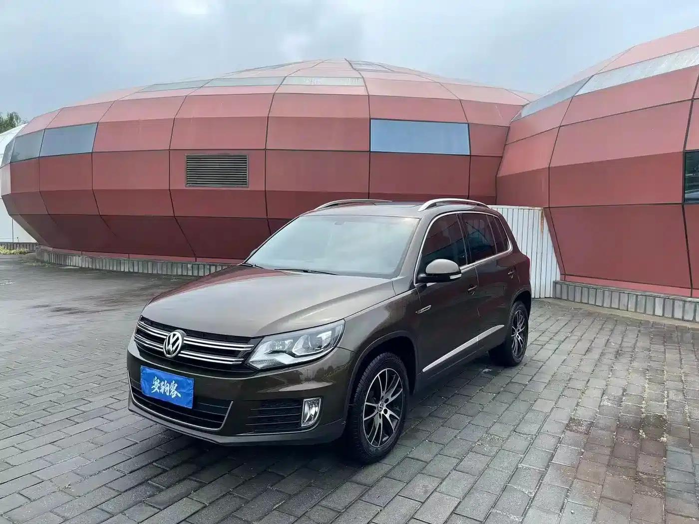 2016 Volkswagen Tiguan 300TSI Automatic 4WD Luxury Edition — миниатюра 1