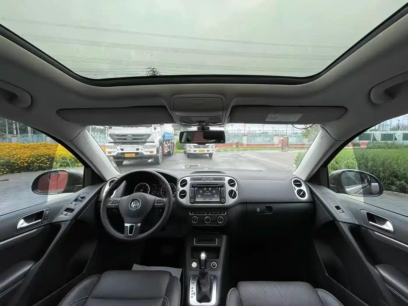 2016 Volkswagen Tiguan 300TSI Automatic 4WD Luxury Edition — миниатюра 16