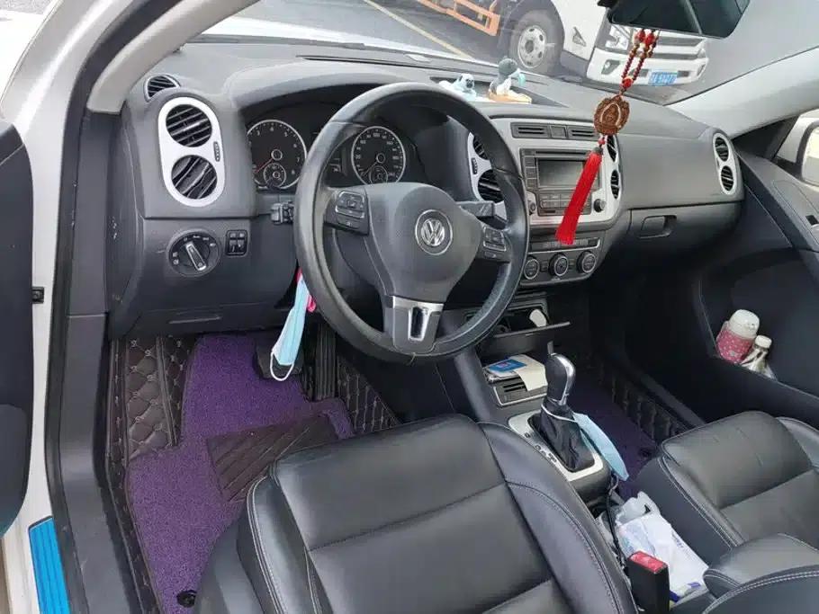 Tiguan 2017 300TSI Automatic 2WD Silk Road Comfort Edition — миниатюра 12