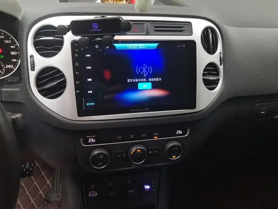 2016 Volkswagen Tiguan 300TSI Automatic 2WD Comfort Edition — миниатюра 13